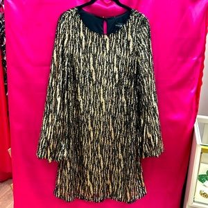 Gorgeous shimmery cocktail dress